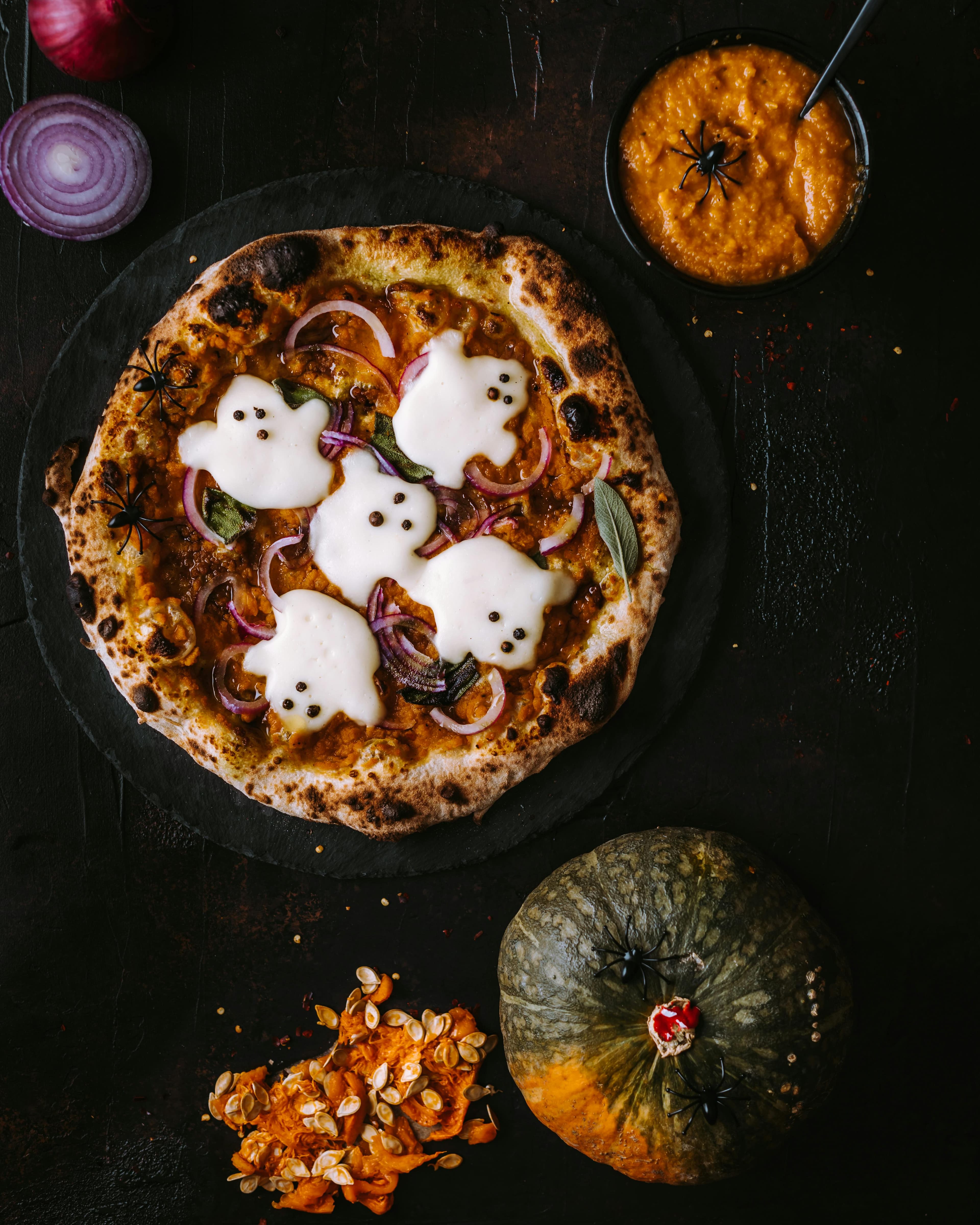 KORA Pizzeria Background